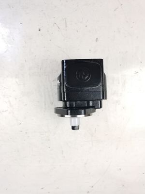 qualità  Compact Original Loader Gear Pump For Engineering Machinery And Vehicle 24090283 Oil Pump fabbrica
