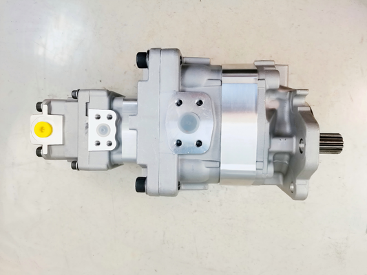 qualità  Komatsu Hydraulic Gear pump 705-56-33120 Industrial Grade Gear Oil Pump Cast Iron Hydraulic Spare Parts Replacement for Excavator One Year Warranty fabbrica