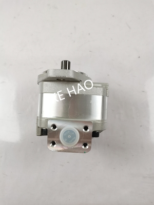 705-12-32040 Pompa di trasmissione Komatsu GD605A GD655A WA100 WA100SS WA100SS WA120 WA120L WR11 WR11SS