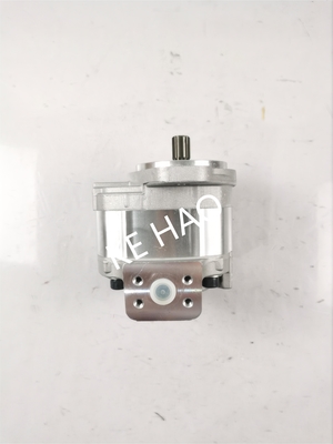 705-22-32210 Pompa di trasmissione Komatsu GD605A GD655A WA100 WA100SS WA100SSS WA120 WA120L WR11 WR11SS