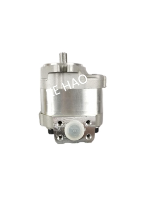 Alte prestazioni 705-24-30010 Komatsu Gear Pump GD605A GD655A WA100 WA100SS WA100SSS WA120 WA120L WR11 WR11SS