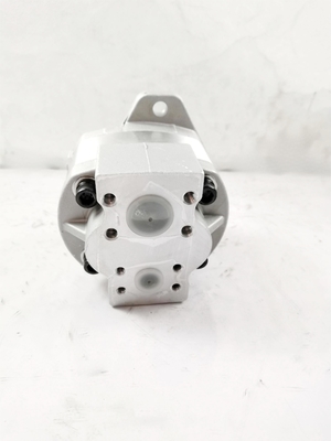 705-21-32051 pompa Assy Torqflow Komatsu Parts D85A D85C D85E D85P