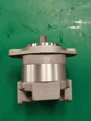 705-22-29000 motore Assy Komatsu Parts Bulldozers D455A 5.75kgs di SAR28 13T