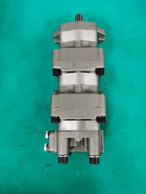 Pompa a ingranaggi dell'escavatore PC10 PC15 PC20 KOMATSU 705-41-08070 8.301kgs