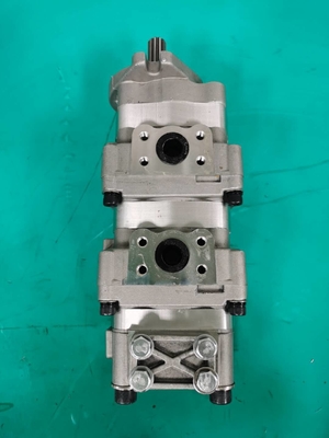 Pompa a ingranaggi dell'escavatore PC10 PC15 PC20 KOMATSU 705-41-08070 8.301kgs