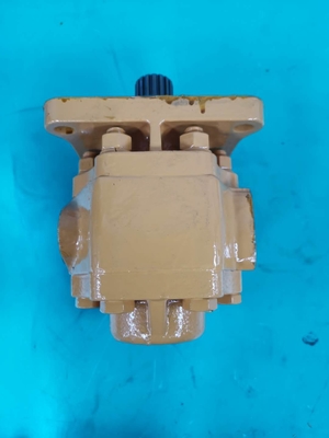 07437-71300 pompa di olio Assy Komatsu Parts D50P D50S
